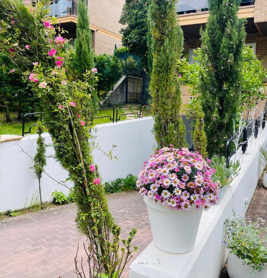 Estilosa Casa Golf Suites Gorraiz Zewnętrze zdjęcie