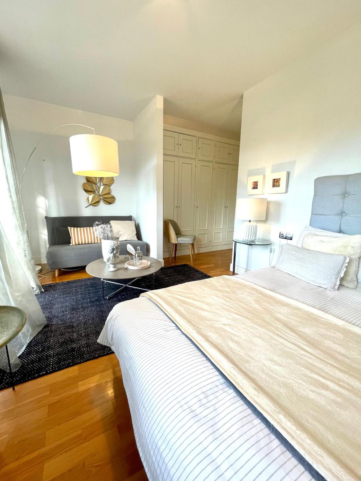 Estilosa Casa Golf Suites Gorraiz Zewnętrze zdjęcie
